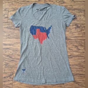 Chive Tees Women's Gray Tee with Red and Blue USA Design‎